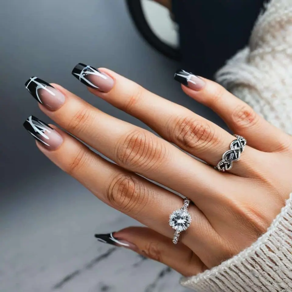 Black Nails Designs – 8