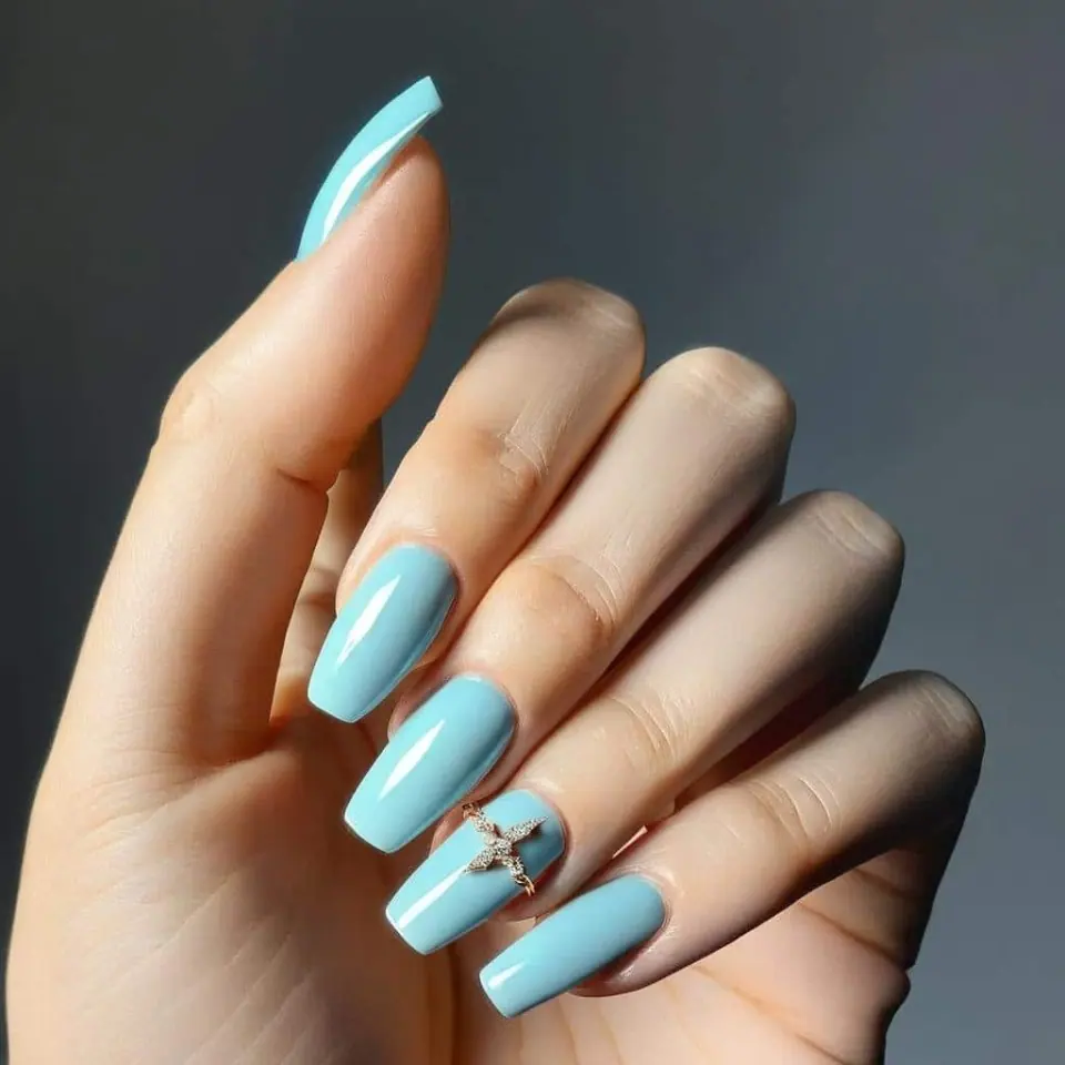 Blue Nail Designs: Explore, Create, and Share Unforgettable Creations – 4