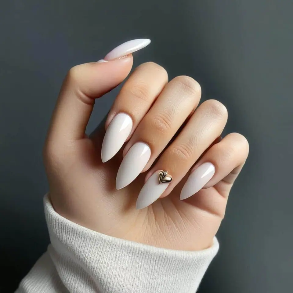 White Nail Designs – 3